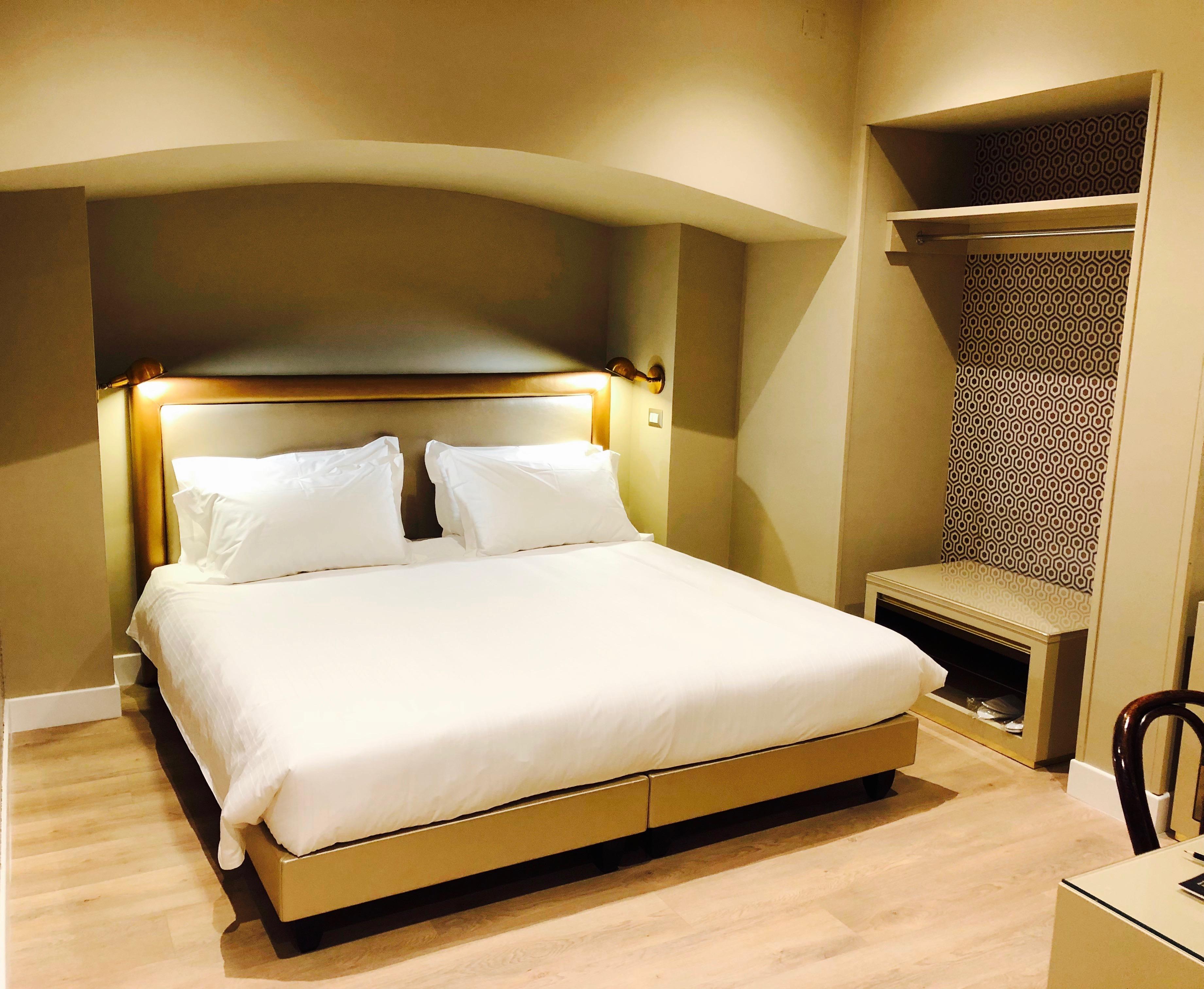 Caruso Place Boutique & Wellness Suites Napoli Exterior foto