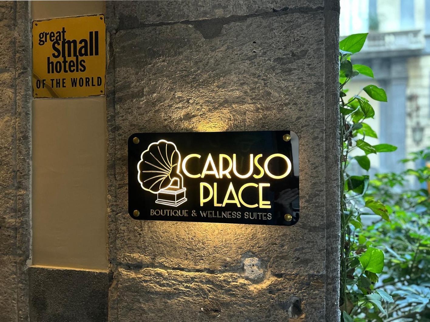 Caruso Place Boutique & Wellness Suites Napoli Exterior foto