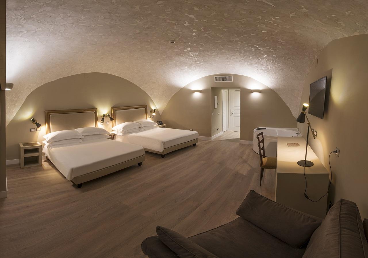 Caruso Place Boutique & Wellness Suites Napoli Exterior foto