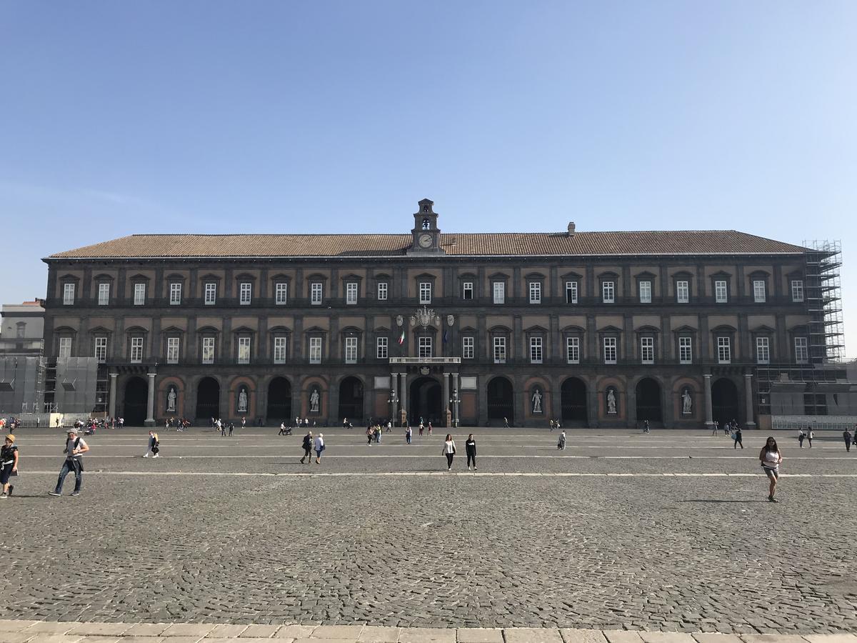 Caruso Place Boutique & Wellness Suites Napoli Exterior foto